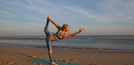 NiceDay blog: The best beach yoga locations in the Netherlands.