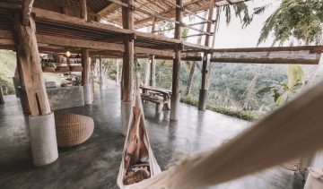 woman-hammock-overstimulated